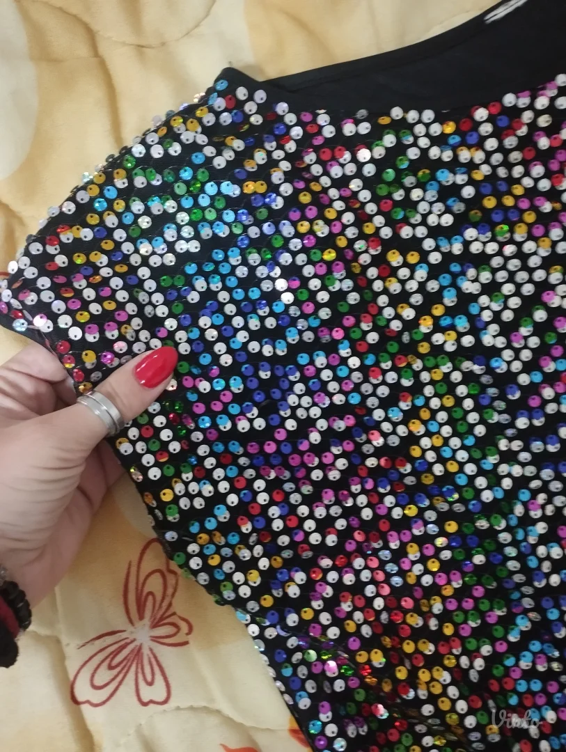 Majica sa sljokicama