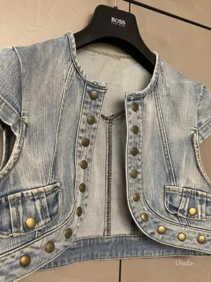 STRADIVARIUS 2 kom set