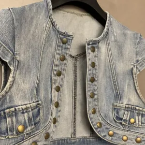 STRADIVARIUS 2 kom set