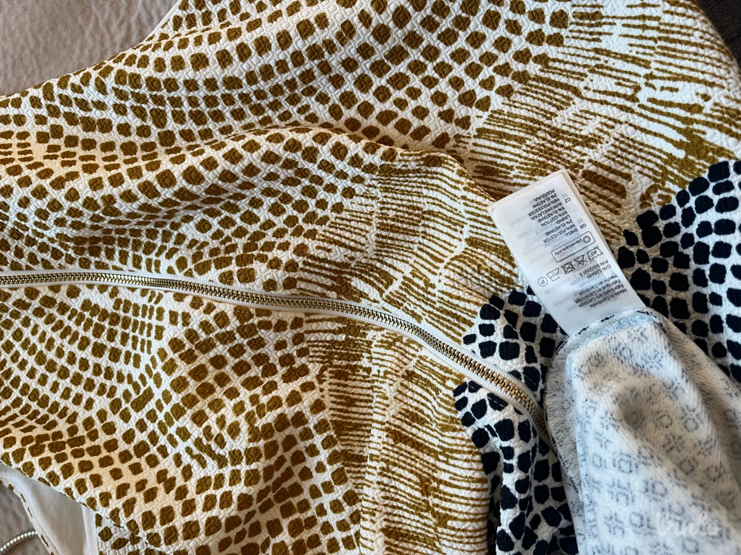 H&M nova haljina midi dužine