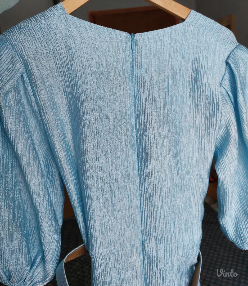 Plava svecana haljina S - elegantno - ocuvano