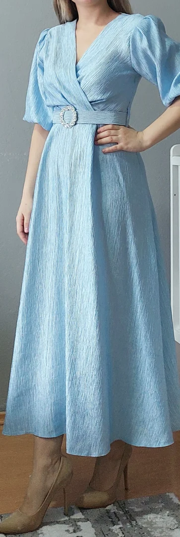 Plava svecana haljina S - elegantno - ocuvano