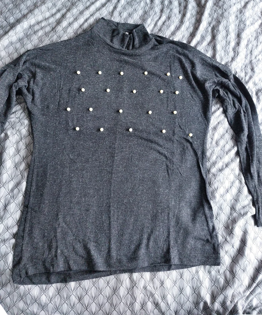 Tanka biserna rolka sa golim ramenima