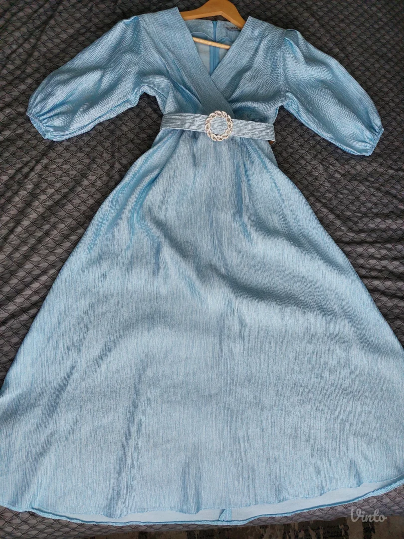 Plava svecana haljina S - elegantno - ocuvano