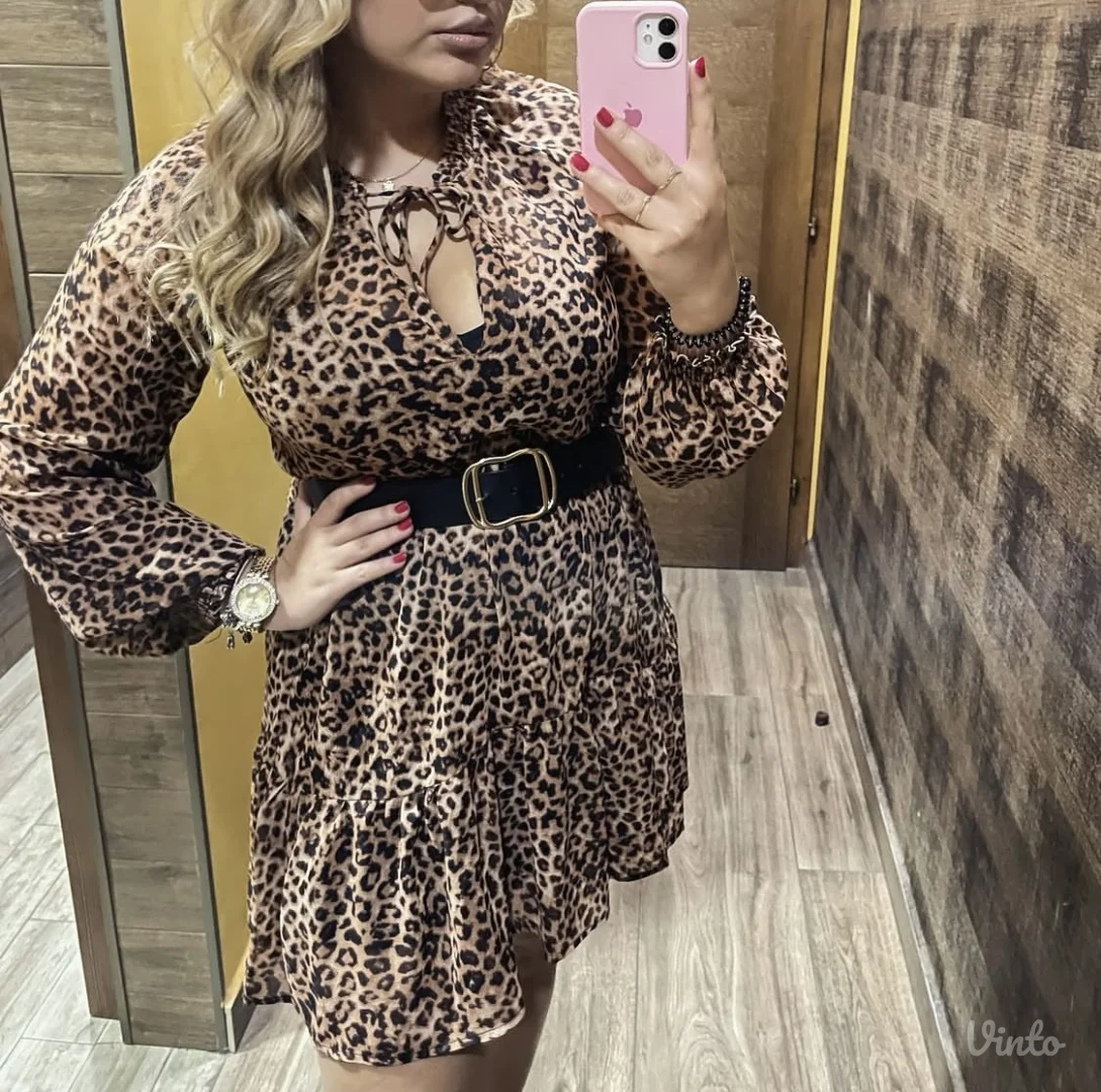 Stradivarius haljina L