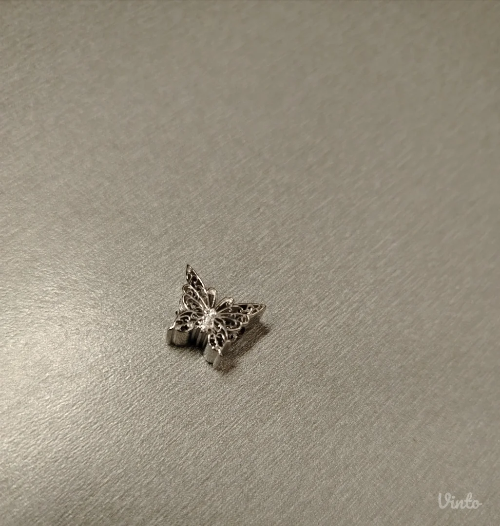 Pandora privezak leptir