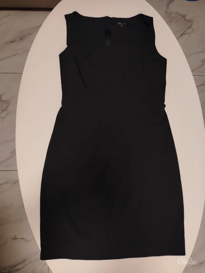 Haljina crna S