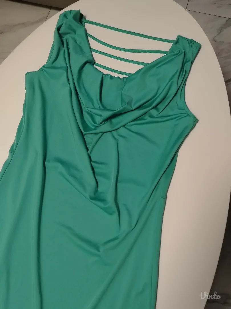 Haljina L prelepa zelena elastin