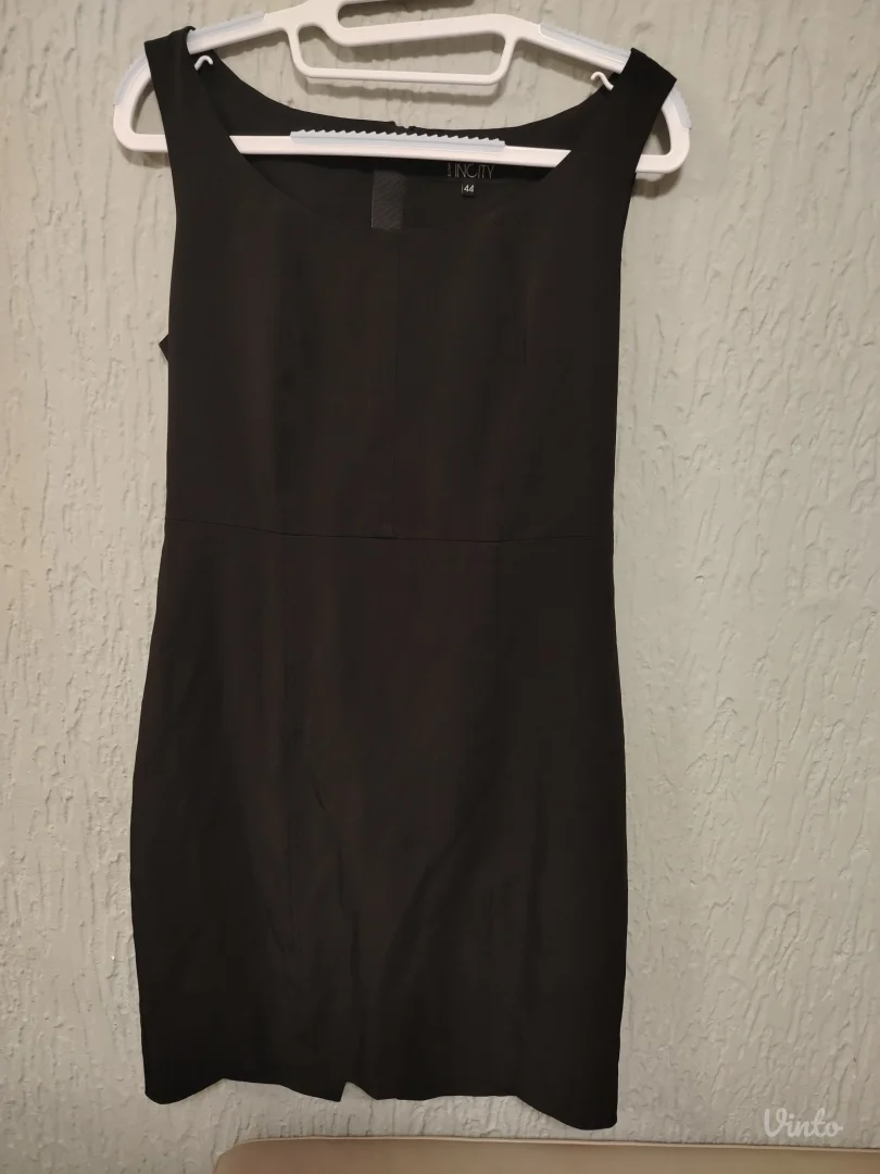Haljina crna S