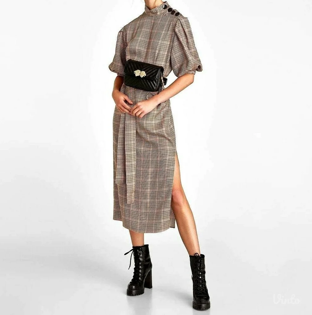 Zara haljina sa izrezima