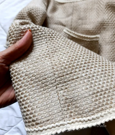 Mango zlatno krem sako