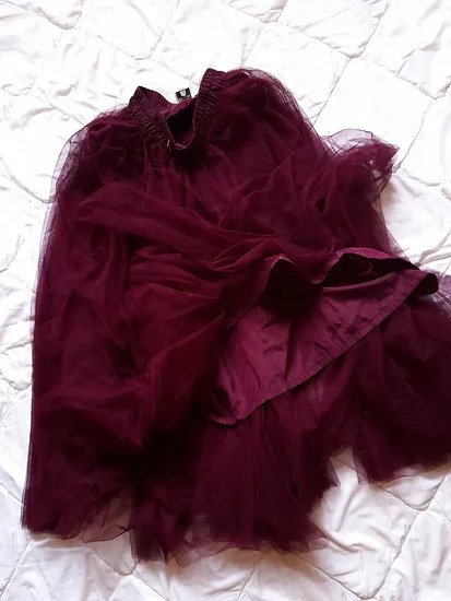 CHOKLATE PARIS bogata tulle suknja-Original