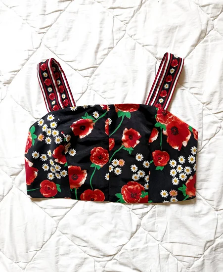 Eva Mendes cvetni top-NOVO