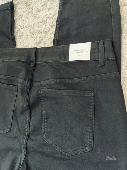 Noisy may Amanda farmerke