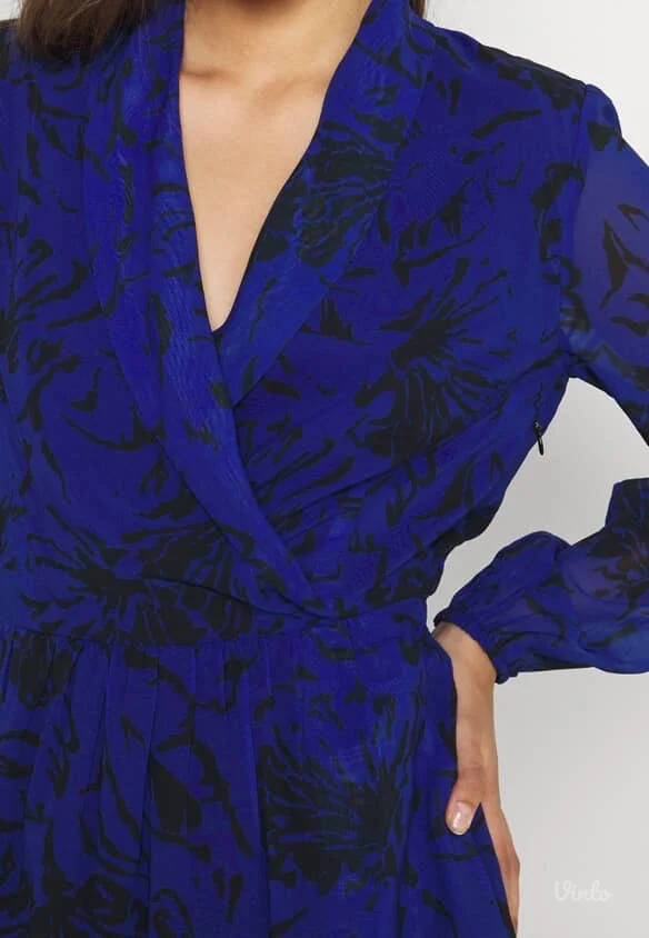 Molly Bracken haljina