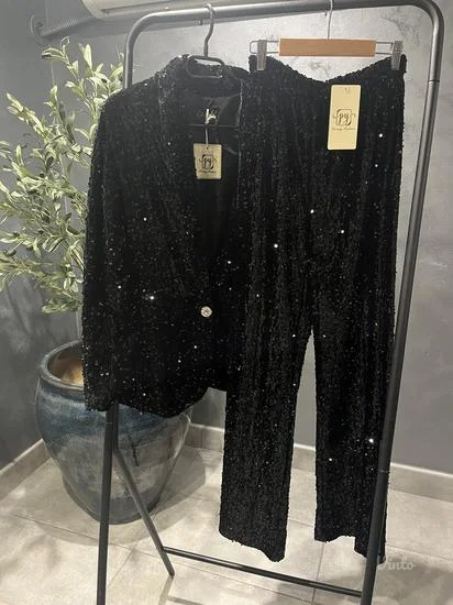 Komplet sako i pantalone