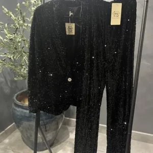Komplet sako i pantalone