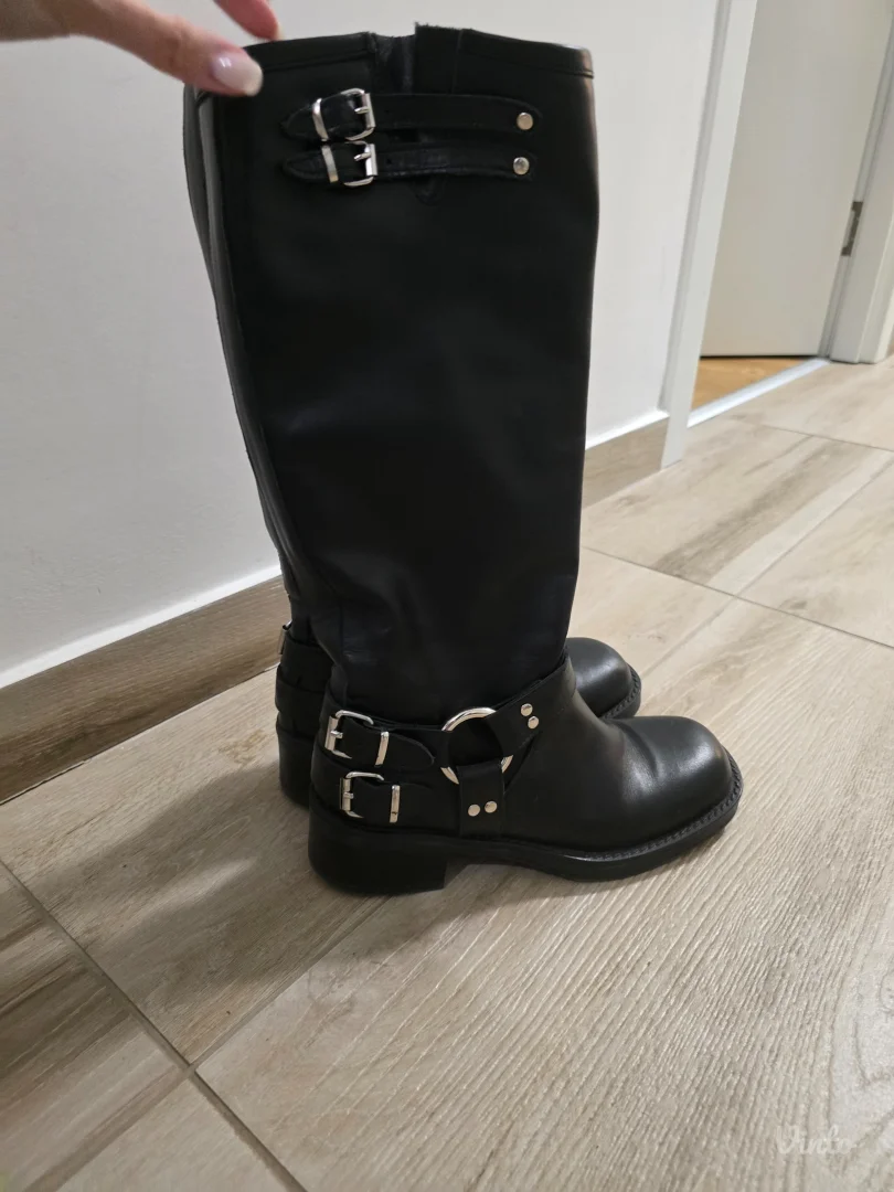 Kožne kaubojske čizme 38