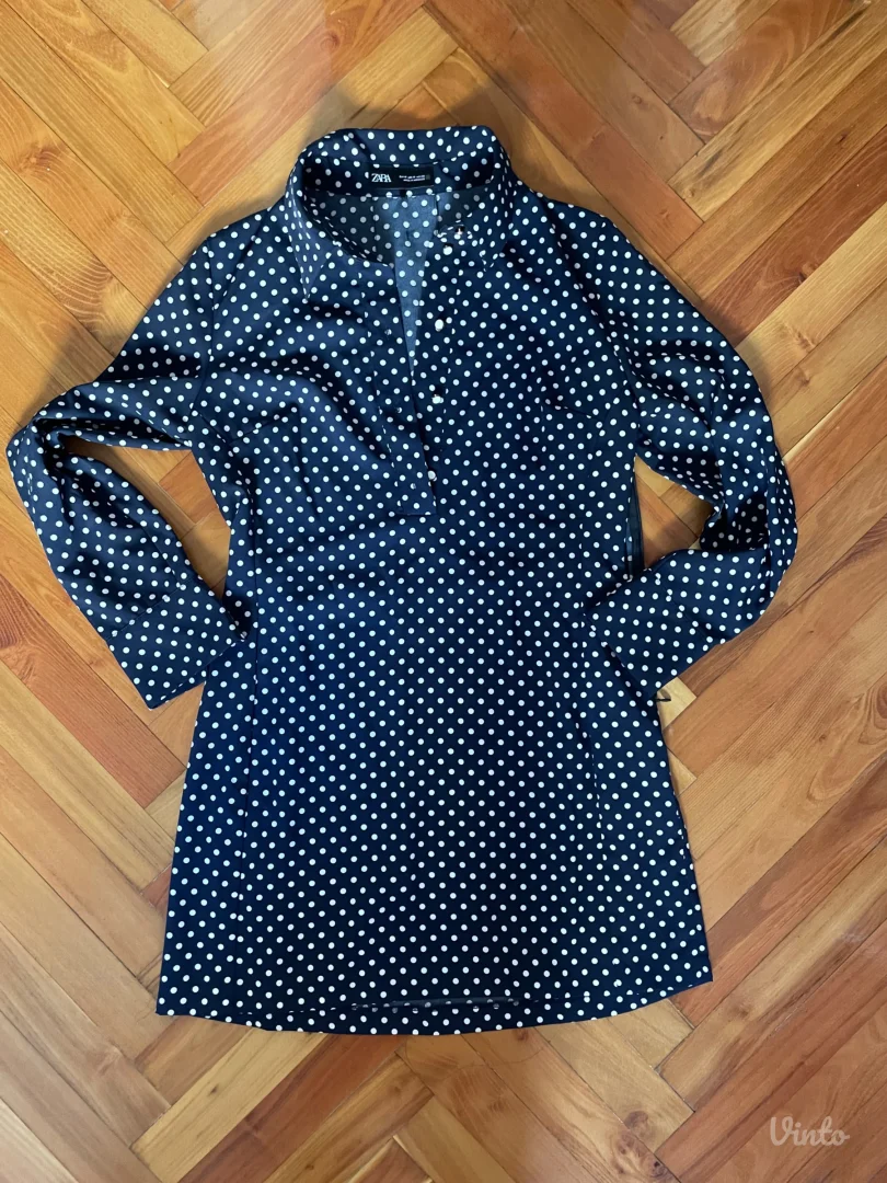 Zara haljinica na tufne