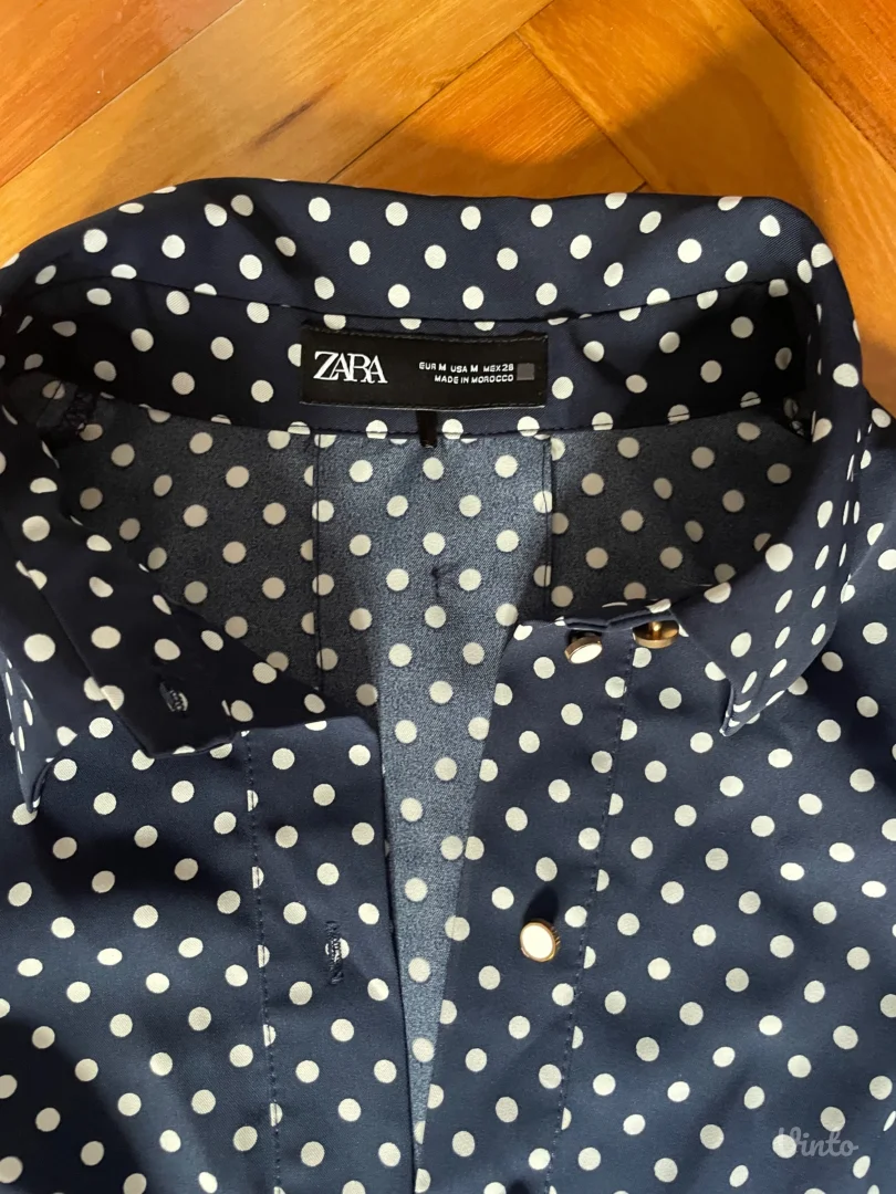 Zara haljinica na tufne