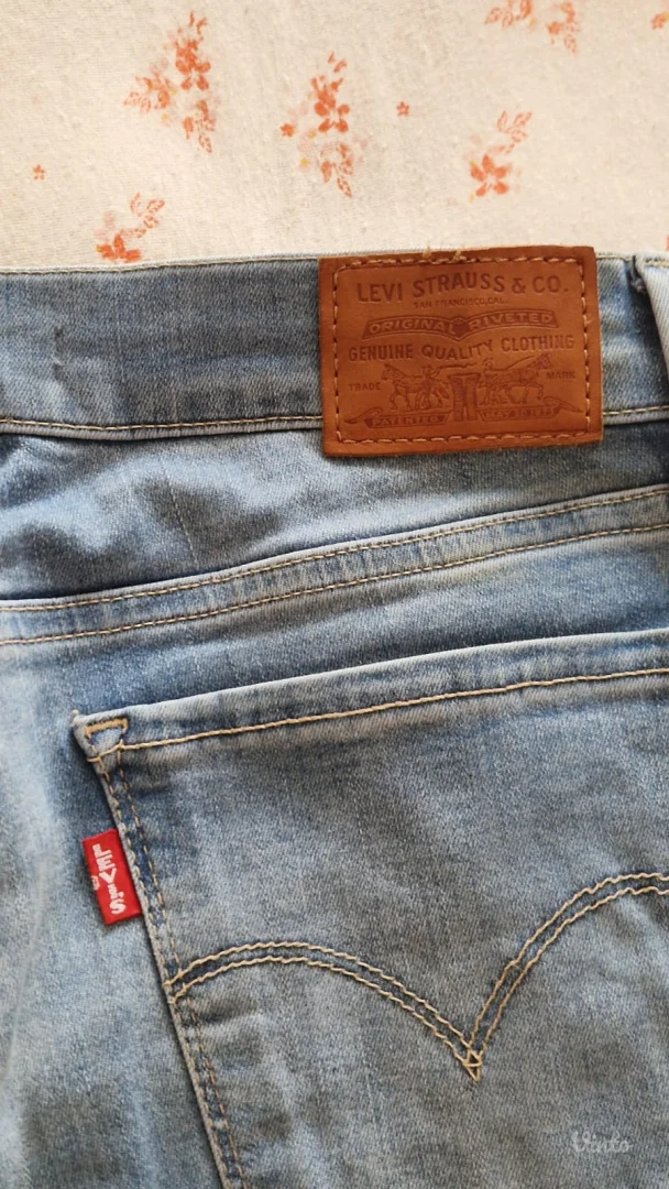 Levis Premium uske fermerke 710 super skinny