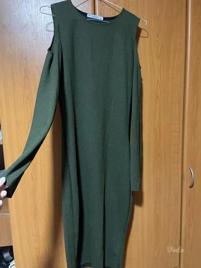 Pull and Bear haljina