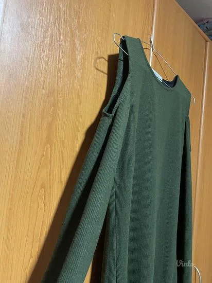 Pull and Bear haljina