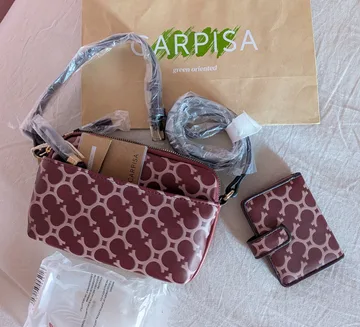 Carpisa torbica+ novčanik neotpakovano
