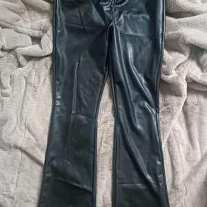 Kozne pantalone XL