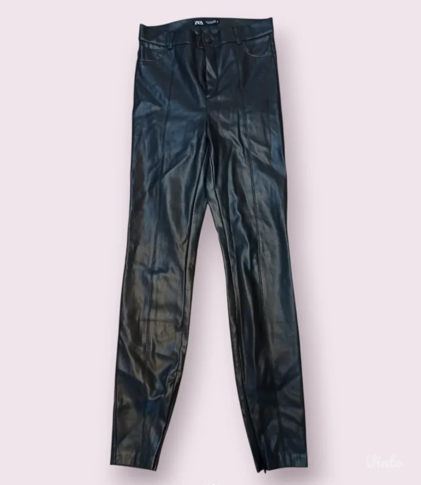 Zara kožna pantalone