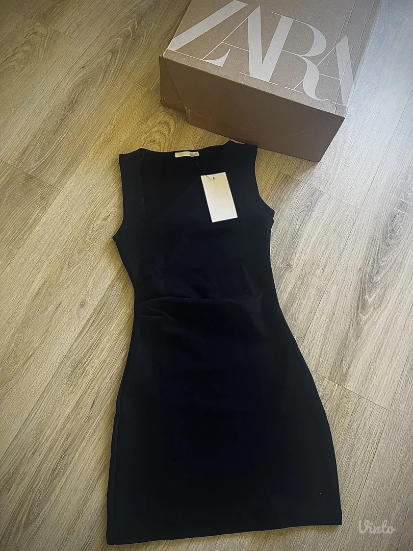 Zara little black dress/NOVO