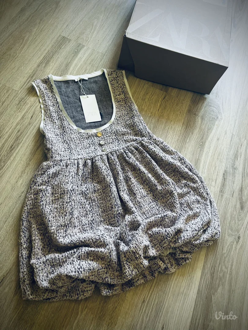 Zara volumiozna haljina/NOVO