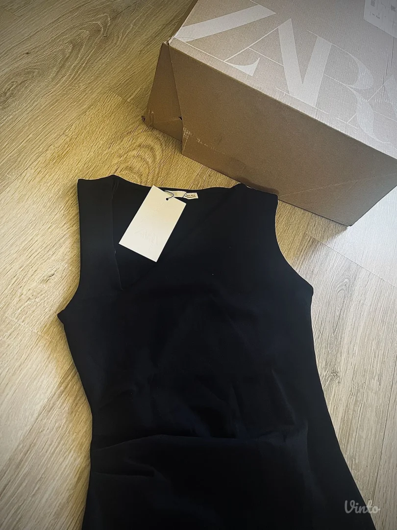 Zara little black dress/NOVO