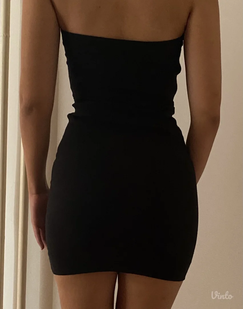 Zara crna mini haljina