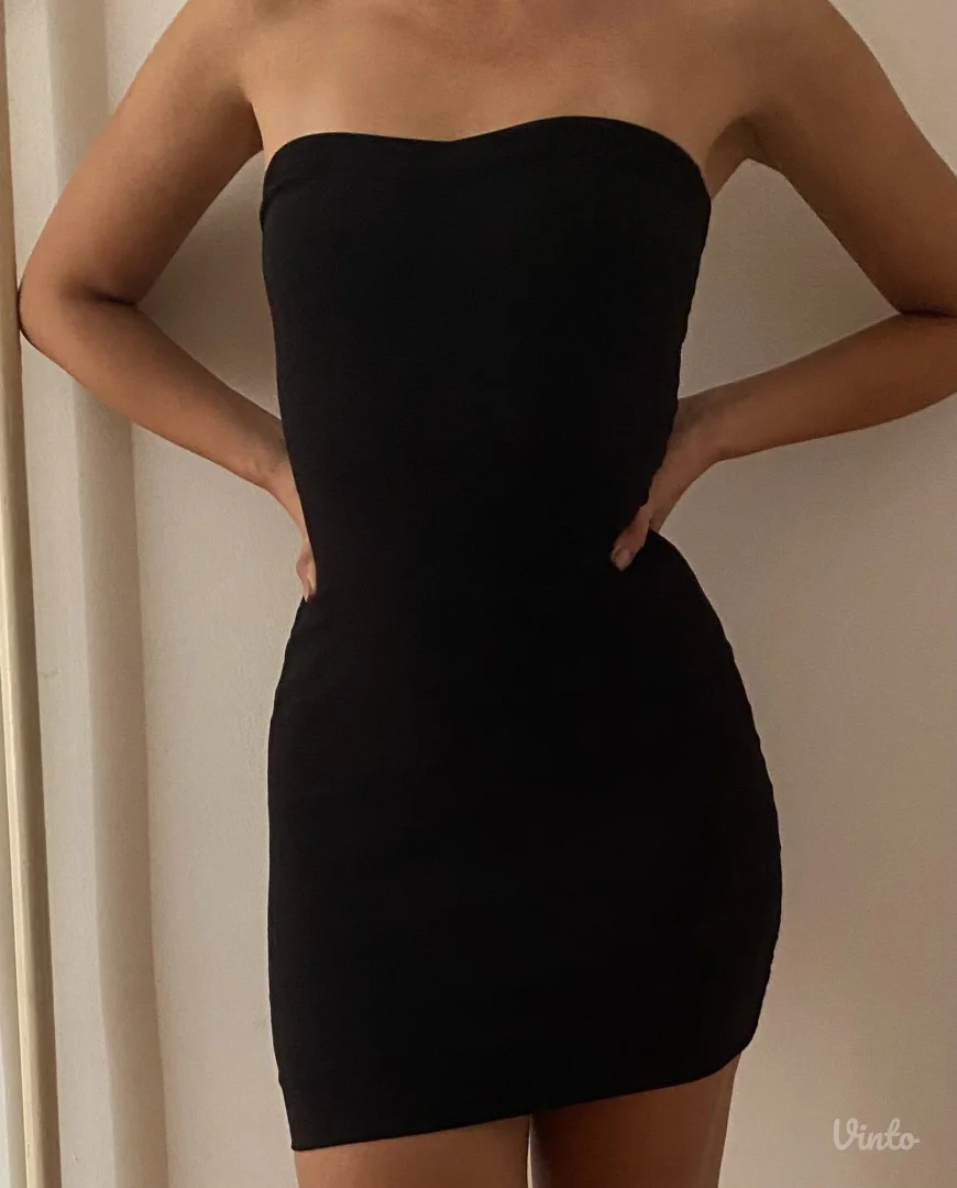 Zara crna mini haljina