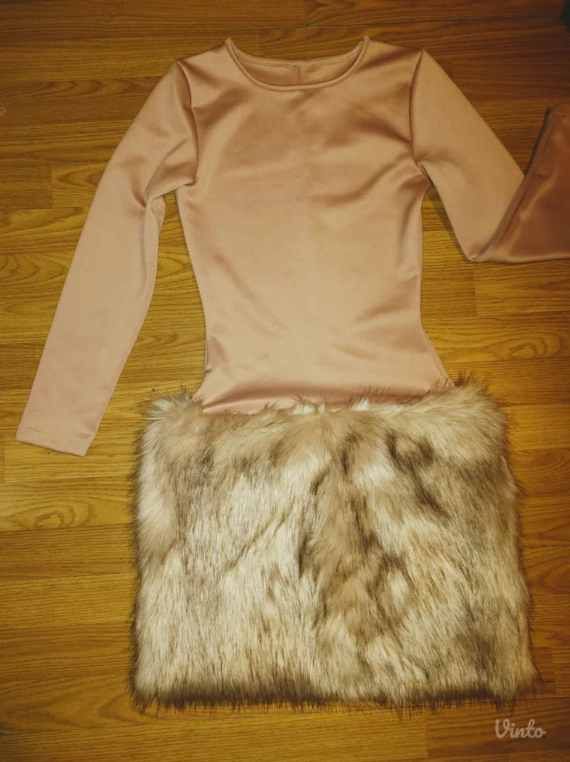 Roza Haljina sa krznom