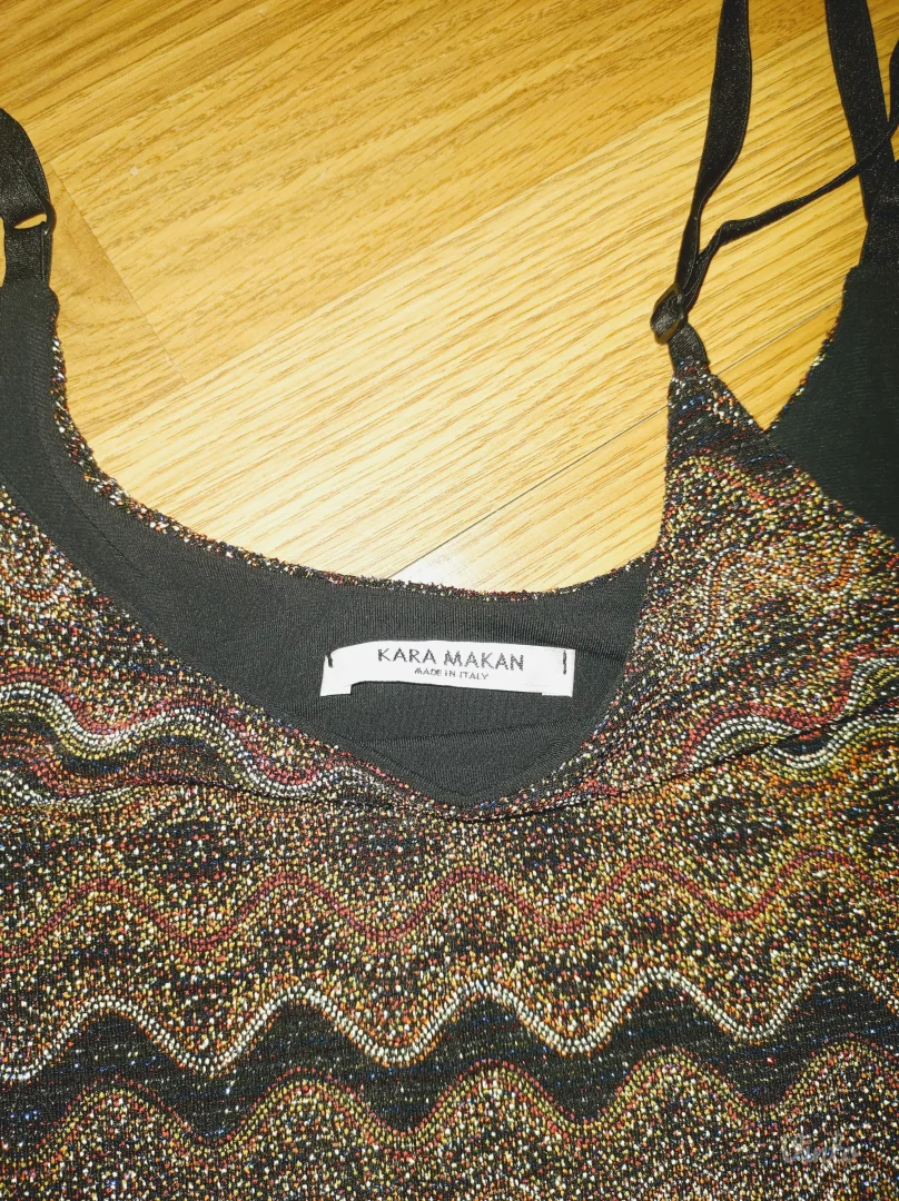 Kara Makan majica-top