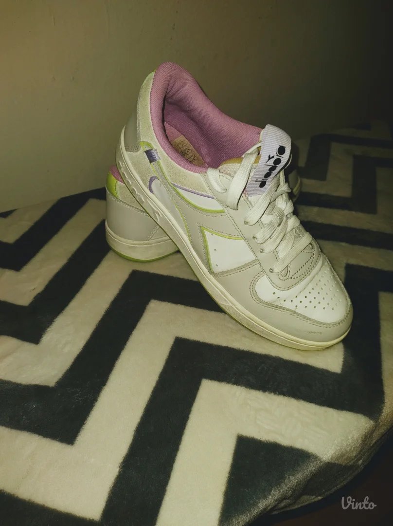 Diadora patike 39