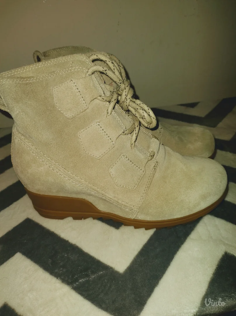 Cipele gležnjače 37