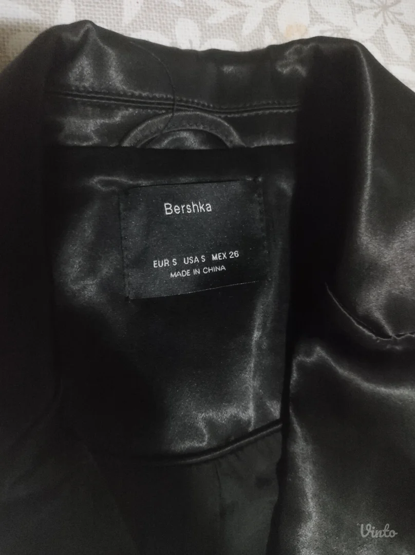 Bershka sako nov