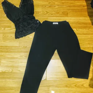Bershka cigarete pantalone+bluza