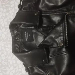 Waikiki kožna jakna