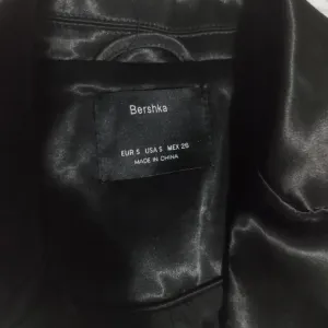 Bershka sako nov