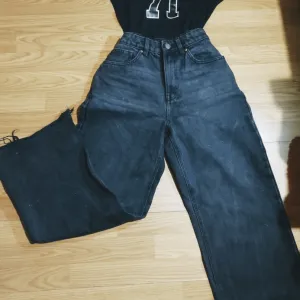 Farmerice široke+majica