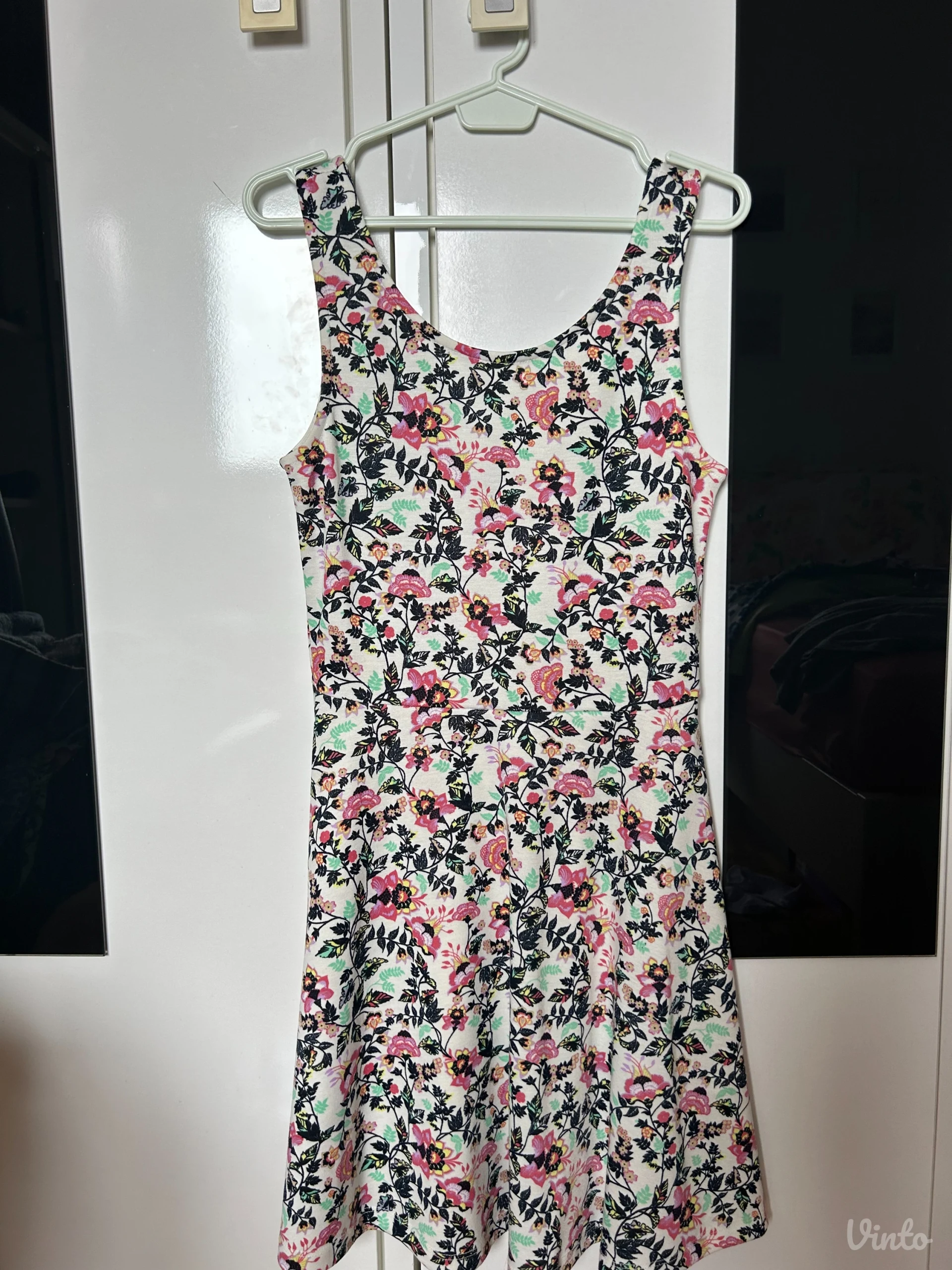 H&M haljina S novo h&m