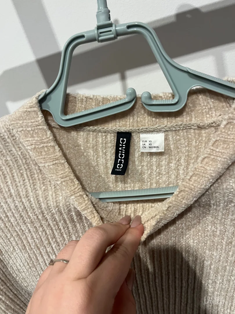 H&M dzemper