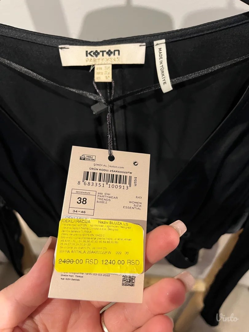 Koton-  crna crop kosulja