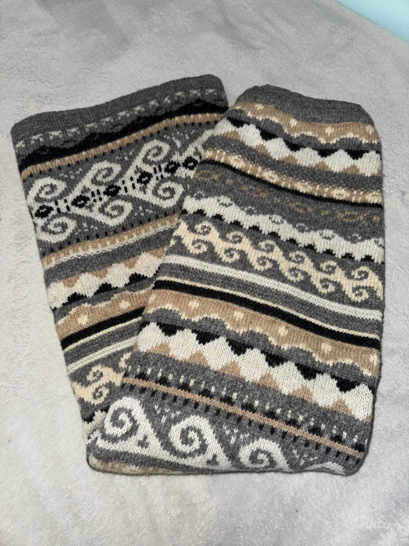 IVKOVIĆ (IVKO) Vunena Suknja - Vrhunski Kvalitet - Kao NOVA