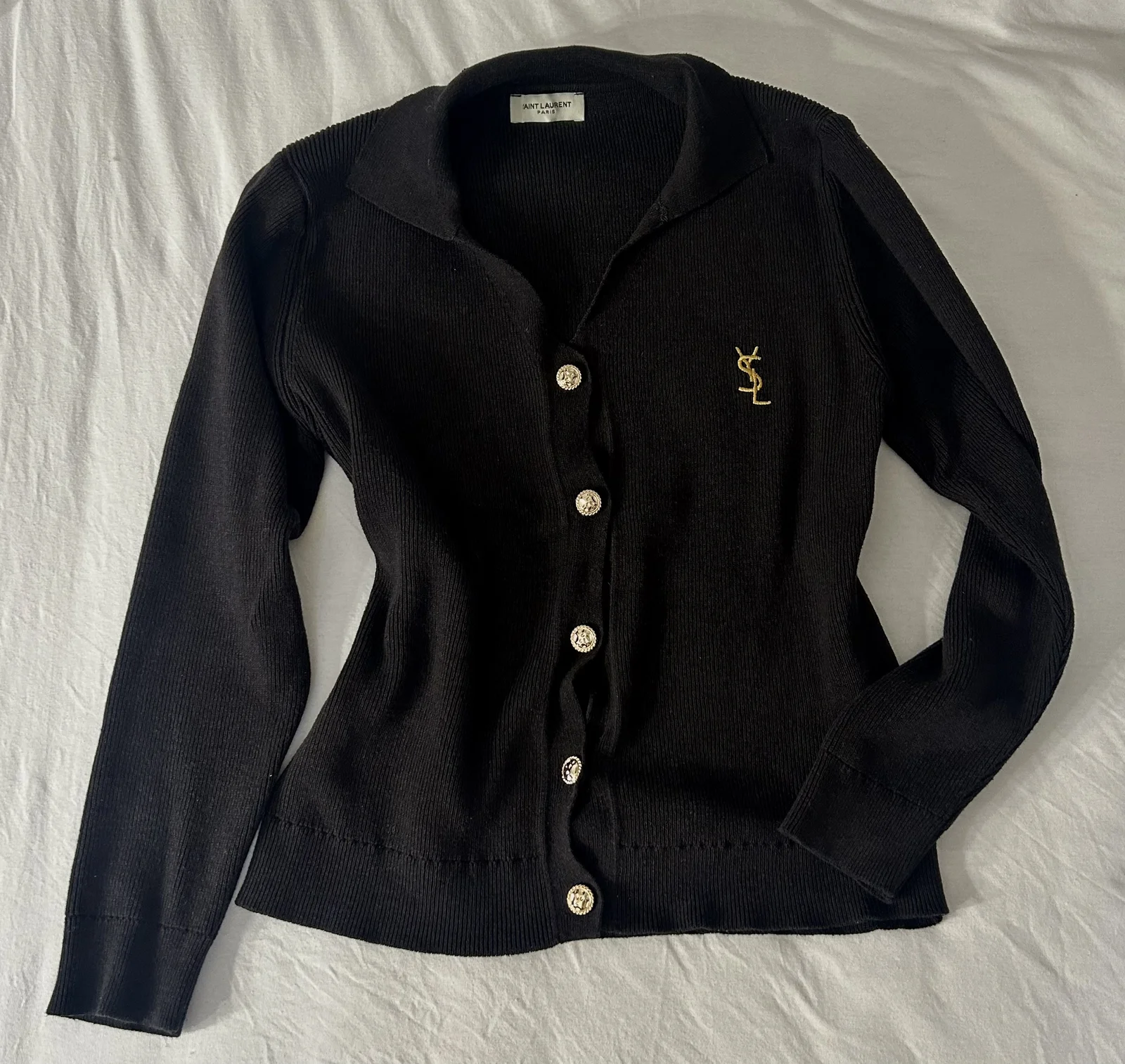 Saint Laurent (YSL) crni rebrasti kardigan sa zlatnim detaljima