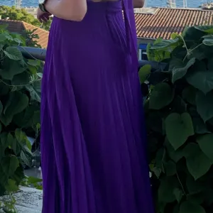 Zara elegantna haljina